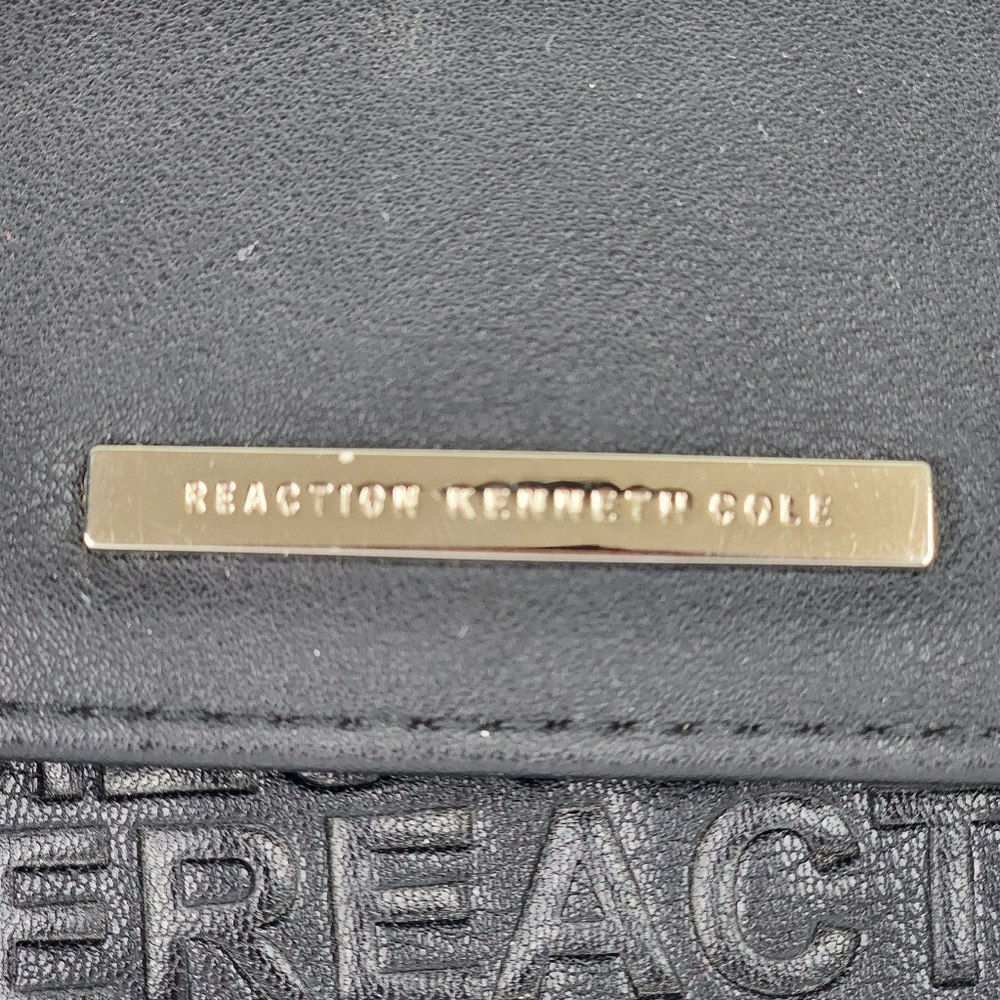 REACTION KENNETH COLE   Black Over Arching Flap Clutch Wallet. - Picture 3 of 11
